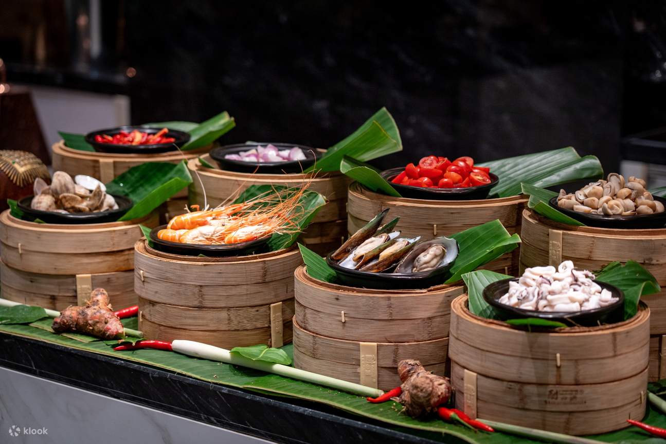 Khuyến mãi đồ ăn Buffet tối